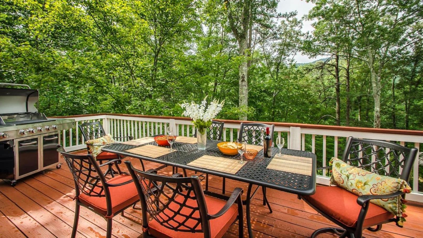 Lux Mtn Cabin - Hot Tub, Fire Pit, Game Room Franklin Exterior photo