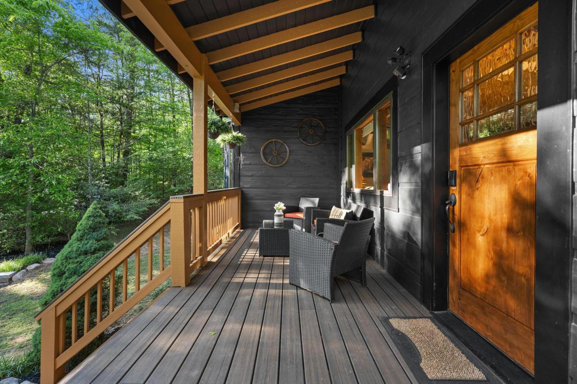 Lux Mtn Cabin - Hot Tub, Fire Pit, Game Room Franklin Exterior photo