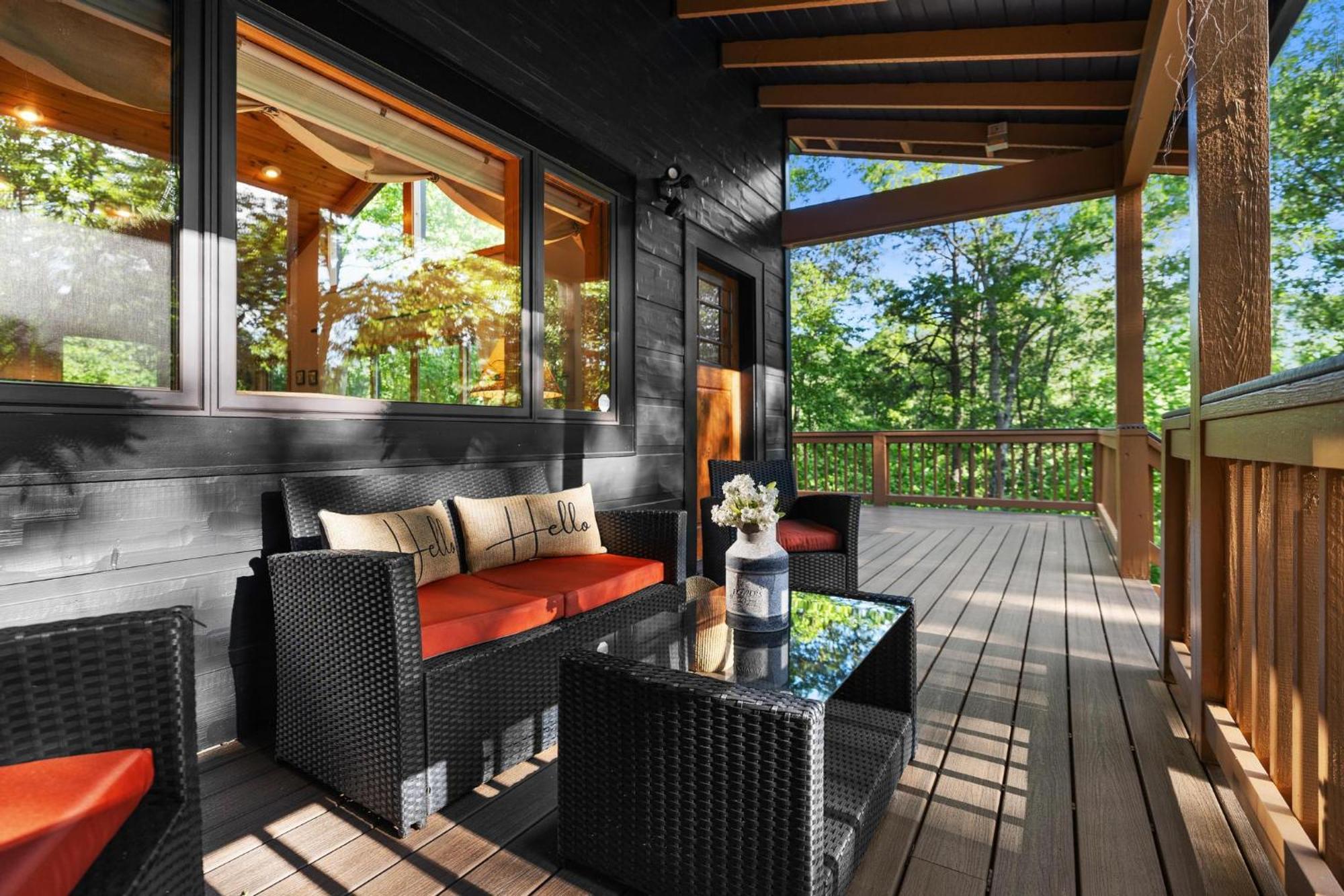 Lux Mtn Cabin - Hot Tub, Fire Pit, Game Room Franklin Exterior photo