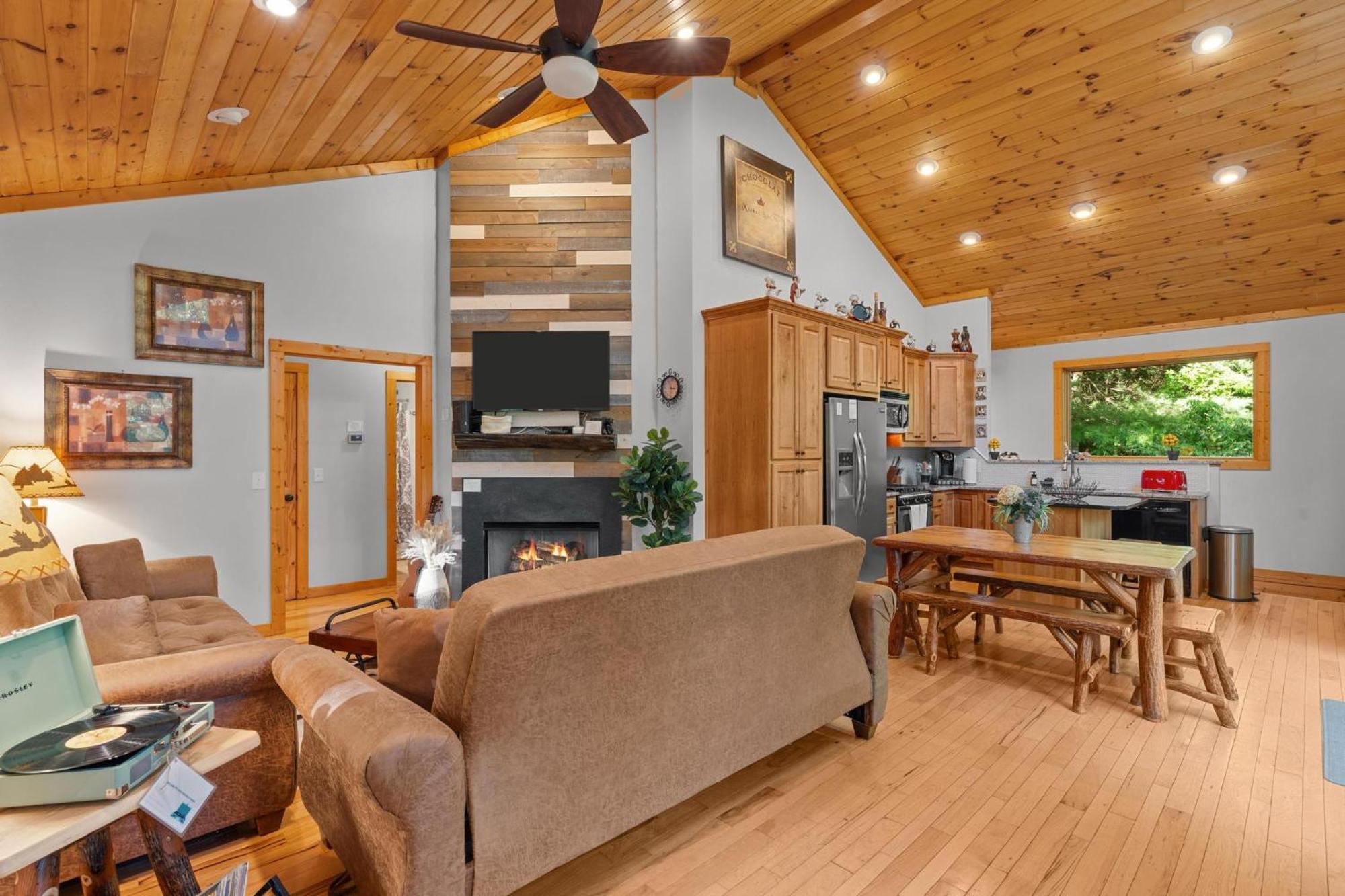 Serene Mountain And Sunset Views 3Bd Cabin Franklin Exterior photo